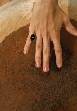 Scalpers Imitation Jewelry<Alhaja Cult Store | Celestina Onyx Ring