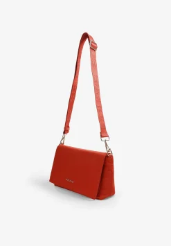 Scalpers Shoulder Bags<Quilted Chain Shoulder Bag