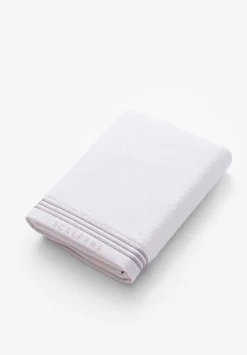 Scalpers Towels< Bath Towel