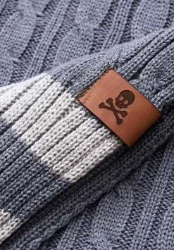 Scalpers Blankets< Cable Blanket