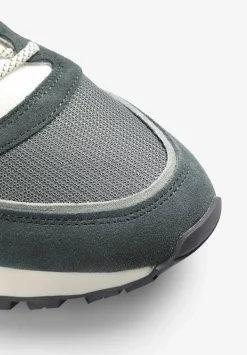 Scalpers Sneakers<Skull Print High Density Sneakers