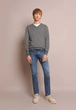 Scalpers Sweaters And Cardigans<Skull V-Neck Sweater