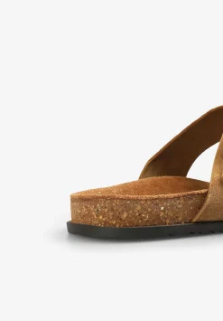 Scalpers Sandals<Studded Suede Flat Sandals