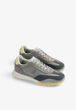 Scalpers Sneakers<Suede Sneakers With Speckled Sole