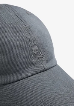 Scalpers Caps<Tone Embroidered Skull Cap
