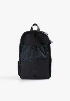 Scalpers Backpacks And Toiletry Bags<Travel Backpack Pockets