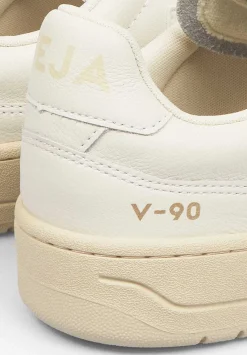 Scalpers Sneakers<Veja | V-90 Leather Sneakers